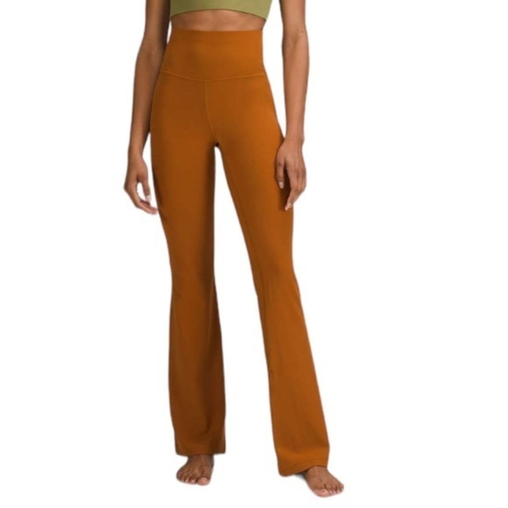Lululemon‎ Groove Super-High-Rise Flared Pant Nulu Butternut Brown Size 18 NEW